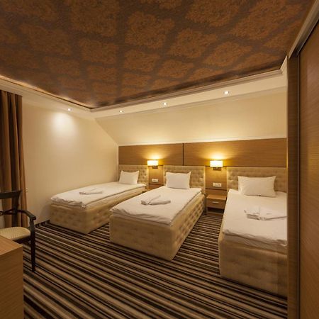 Allegria Hotel Alba Iulia Ruang foto