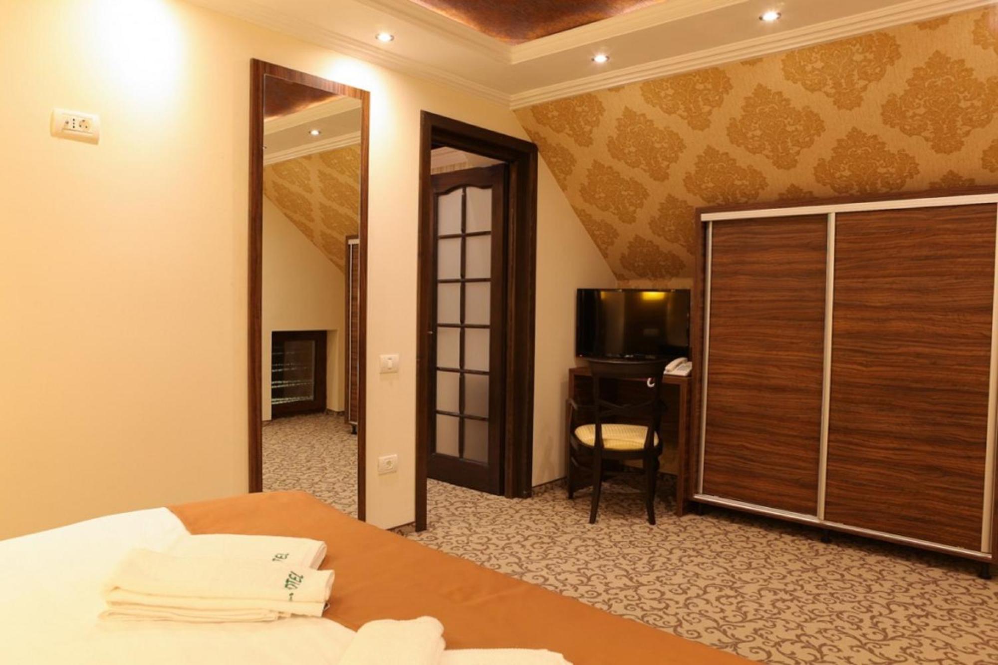 Allegria Hotel Alba Iulia Ruang foto