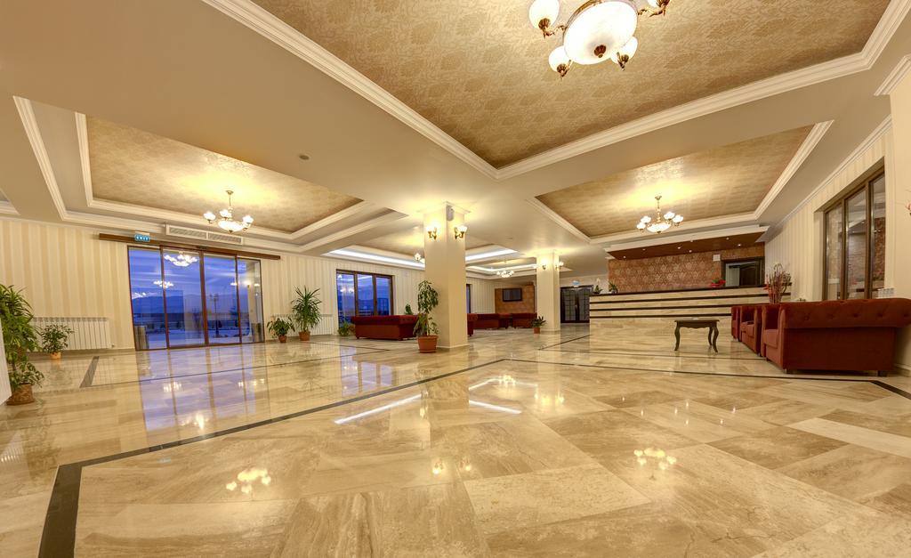 Allegria Hotel Alba Iulia Bagian luar foto