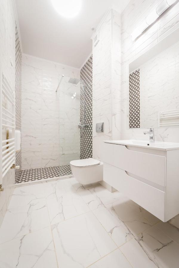 Allegria Hotel Alba Iulia Bagian luar foto