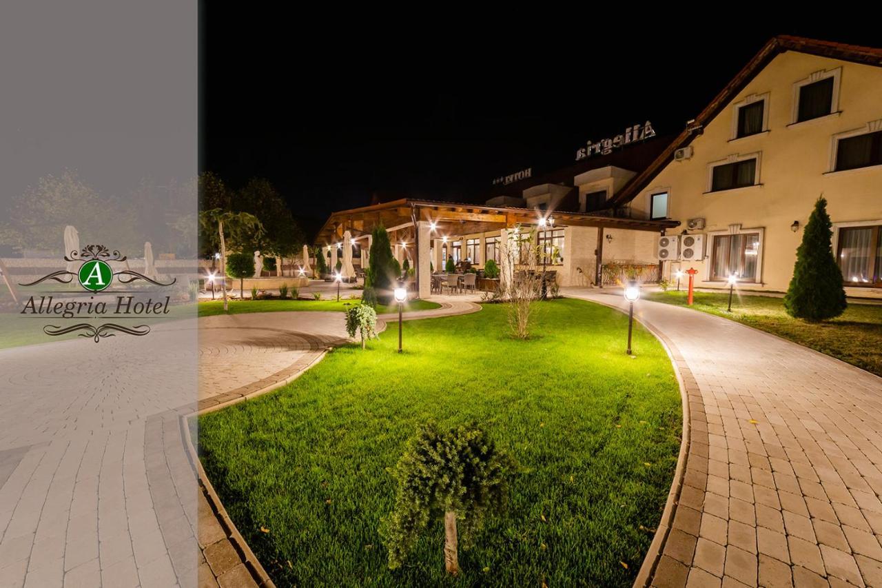 Allegria Hotel Alba Iulia Bagian luar foto